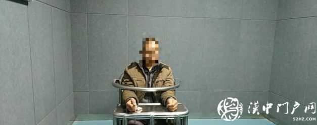 漢中王某持械堵高速，被警方制服！