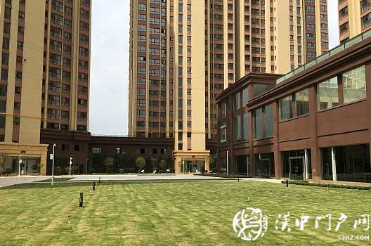 業(yè)主投訴漢中清水灣新房交付問(wèn)題多，住建局叫停違規(guī)交房