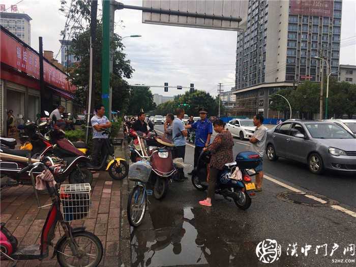 漢臺(tái)區(qū)東關(guān)街道辦事處遷移新橋馬路勞務(wù)市場(chǎng)，告別安全隱患