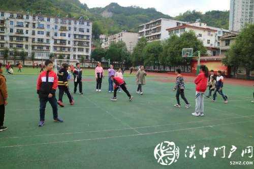 沒時(shí)間接孩子放學(xué)？略陽這所學(xué)校幫你“課后帶娃”