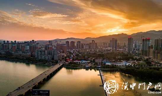 西鄉(xiāng)· 彩霞飄 夕陽紅！