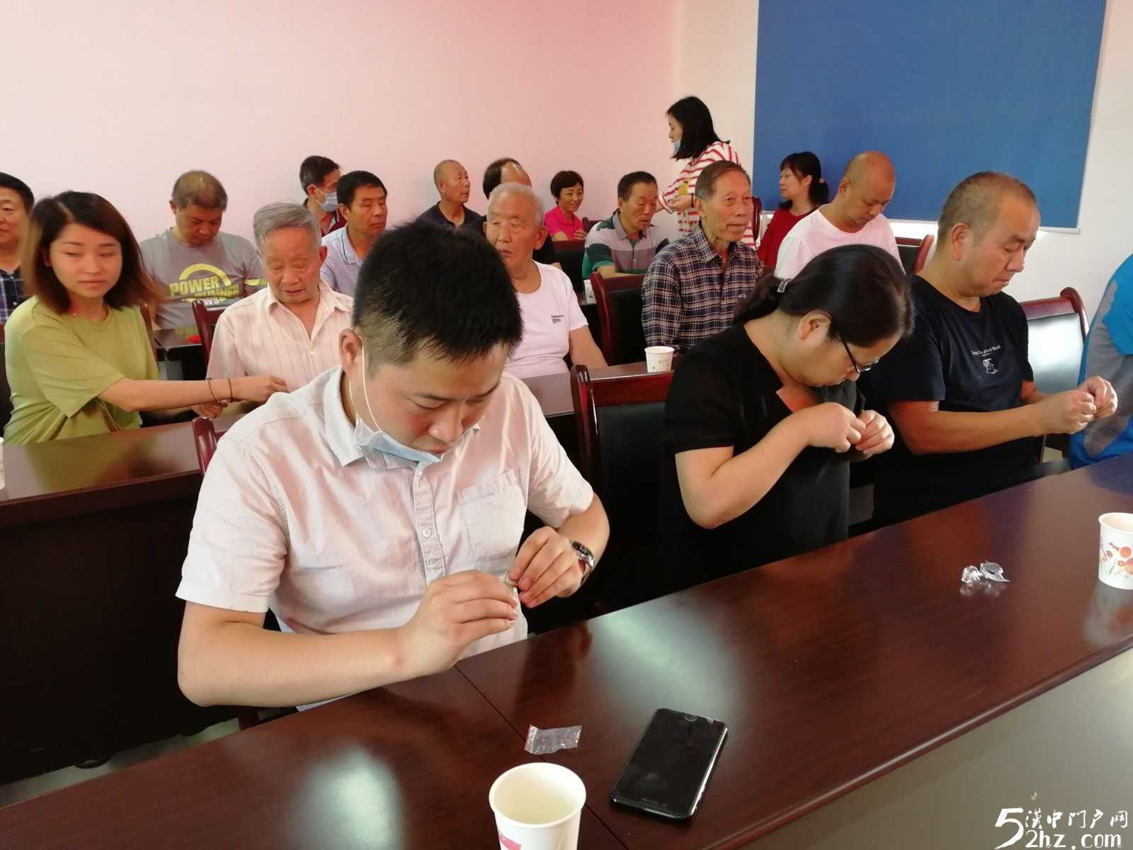 【凝心聚力銘初心· 砥礪奮進(jìn)再啟程】漢臺(tái)區(qū)東關(guān)街道辦事處漢豐社區(qū)開展慶祝建黨99周年系列主題黨日活動(dòng)