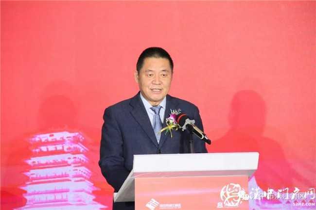 漢中西安融合發(fā)展平臺(tái)揭牌儀式暨漢中市 “小農(nóng)戶對(duì)接大市場(chǎng)”農(nóng)產(chǎn)品展示展銷活動(dòng)在西安舉行！