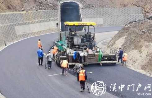 喜訊！寧強(qiáng)縣城至黃土嶺公路全線貫通