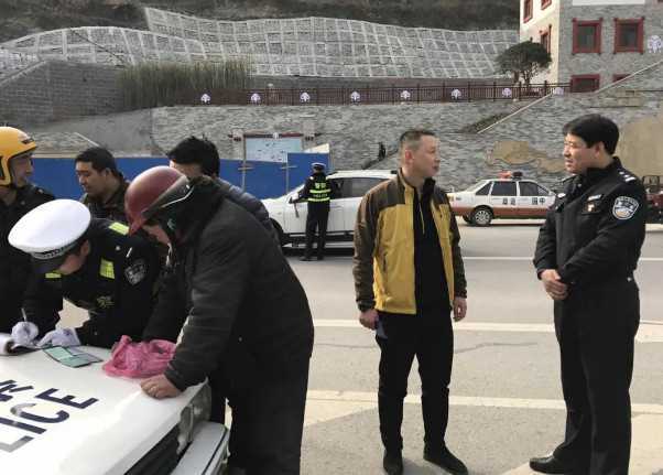 略陽(yáng)縣公安局交警大隊(duì)助力山區(qū)發(fā)展，守護(hù)交通安全