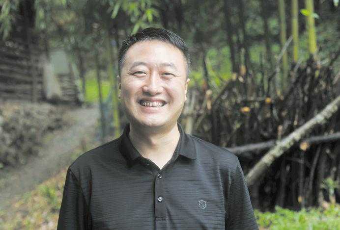 《陽光報》漢中記者站開展“漢中·扶貧干部、百姓笑臉墻”主題征集活動