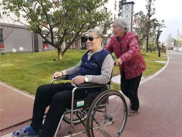 羨慕爺爺奶奶在漢中的養(yǎng)老生活！等我退休了也這樣過！