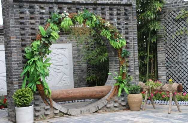 莫負(fù)春日好時光，來褒國古鎮(zhèn)踏青去！