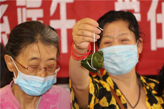 褒國康樂園養(yǎng)老社區(qū)舉行”情系端午，愛在安康”進社區(qū)活動