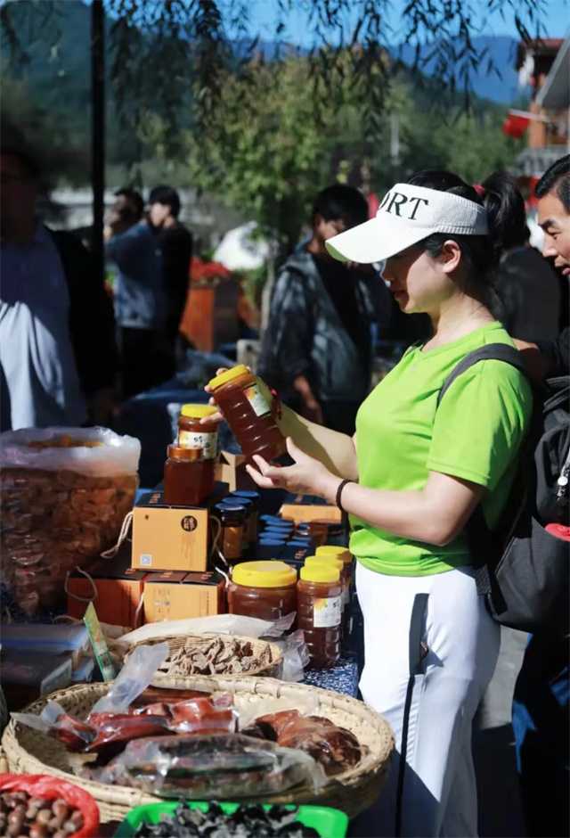 又是一年豐收時，留壩縣第四屆農(nóng)民豐收節(jié)今日正式開幕！