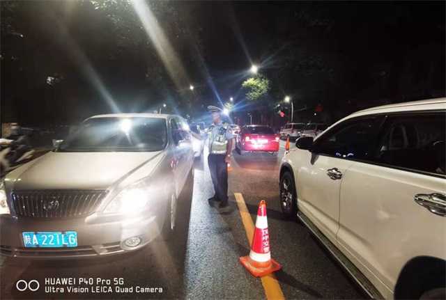 68小時堅(jiān)守！漢中交警大隊(duì)圓滿完成國慶假期道路交通安保任務(wù)"