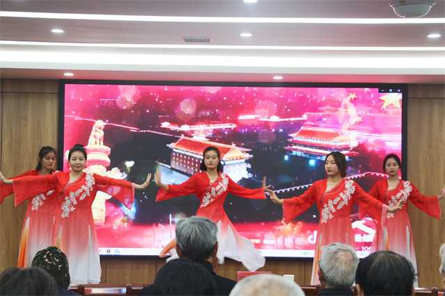 “九九重陽節(jié) 濃濃敬老情”走進(jìn)褒國康樂園重陽節(jié)主題活動(dòng)成功舉行