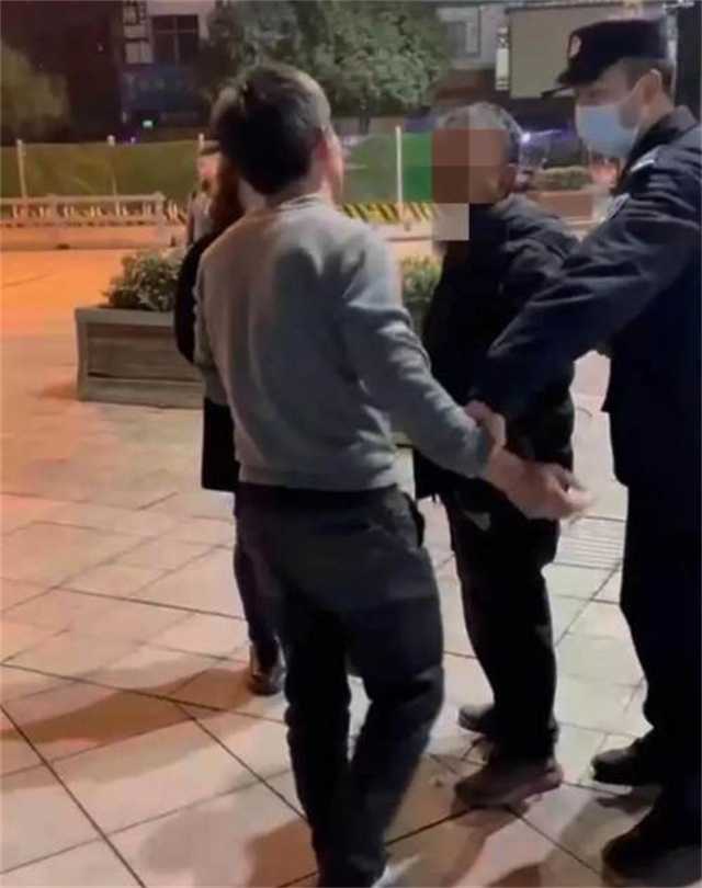 酒后滋事打倒兩名女子還襲警，略陽一醉漢被拘留