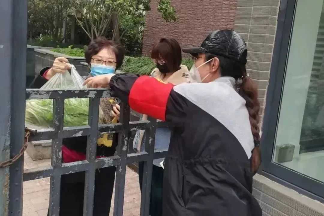 漢中美圖大片！煙火起 照人間，喜悅無邊 執(zhí)手憶此年。