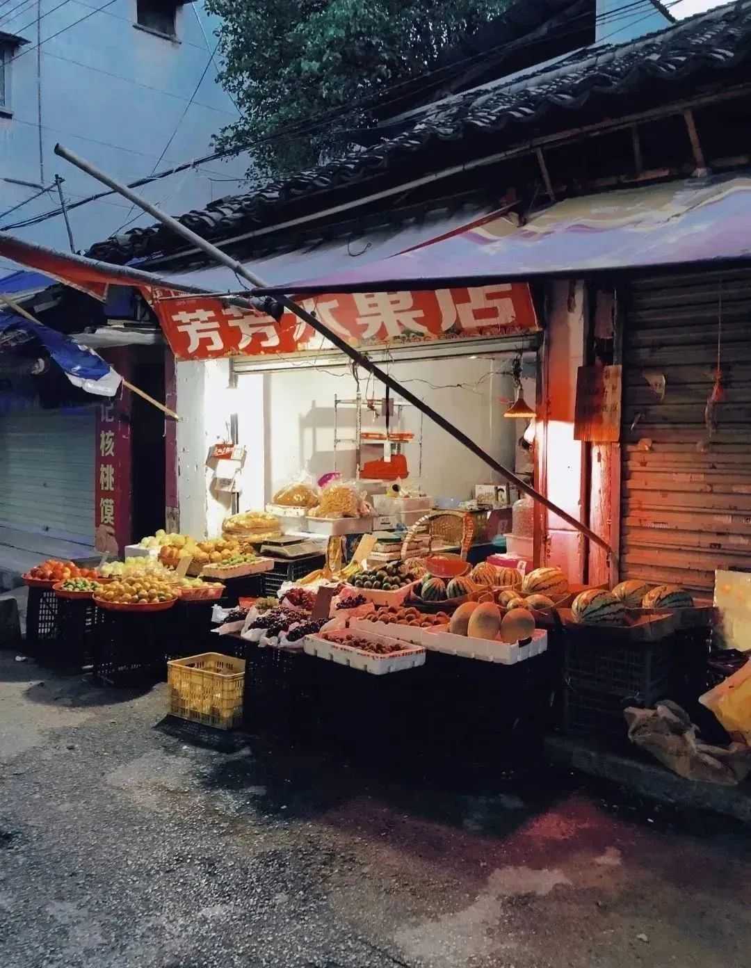 漢中美圖大片！煙火起 照人間，喜悅無邊 執(zhí)手憶此年。