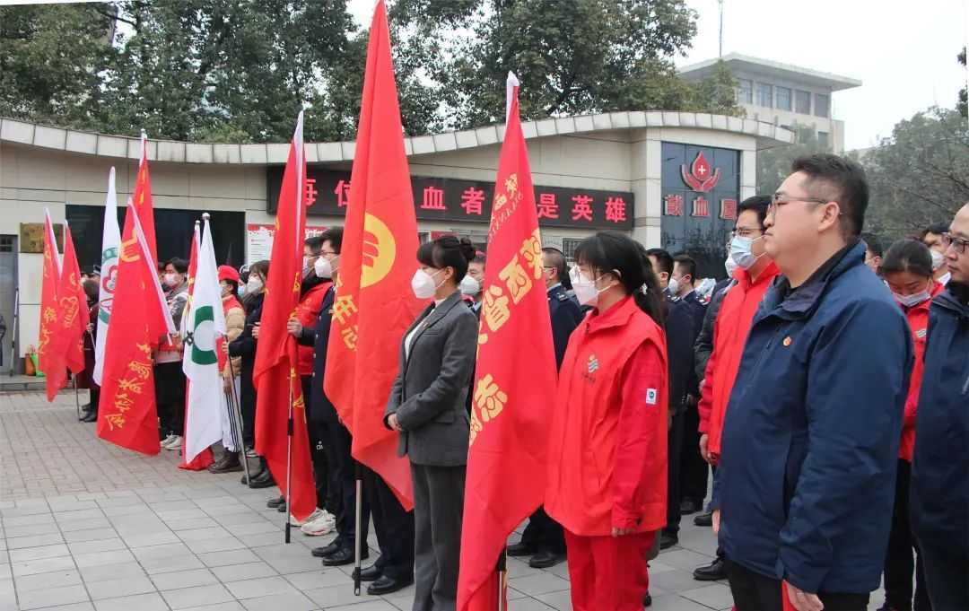 “奉獻青春熱血 點燃希望之光”！他們好樣的！