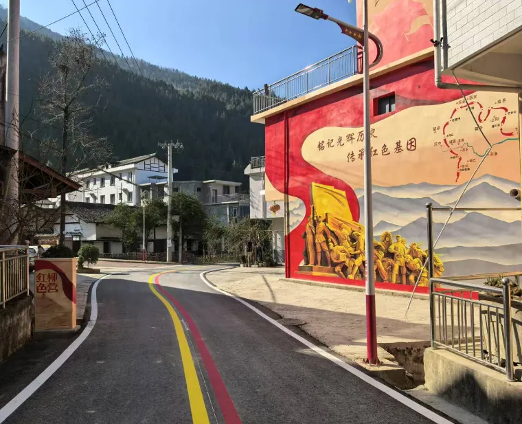 清明打卡黎壩，看《風(fēng)起巴山》，賞限定花海
