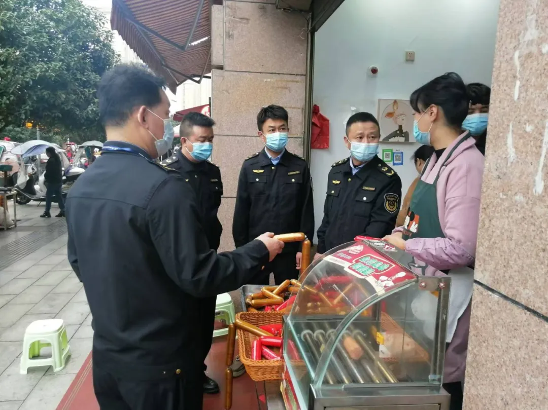 發(fā)現(xiàn)食品安全問題120條！漢中8戶商家被當場處罰