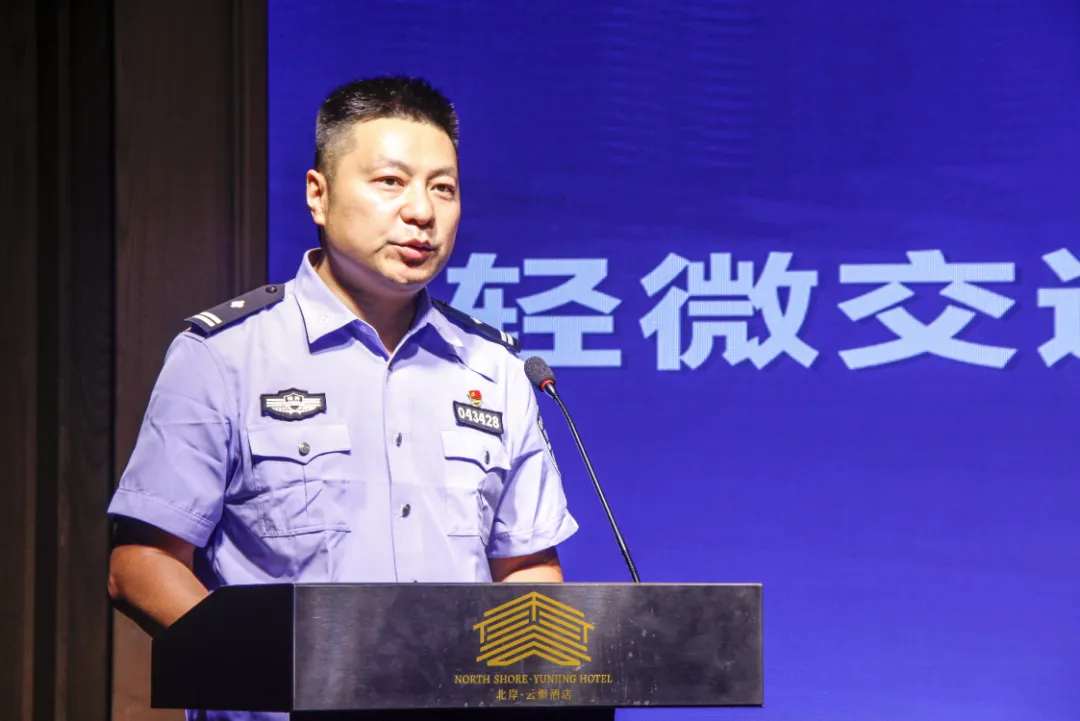 漢臺交警推出便民措施，輕微交通事故可在“12123”線上處理