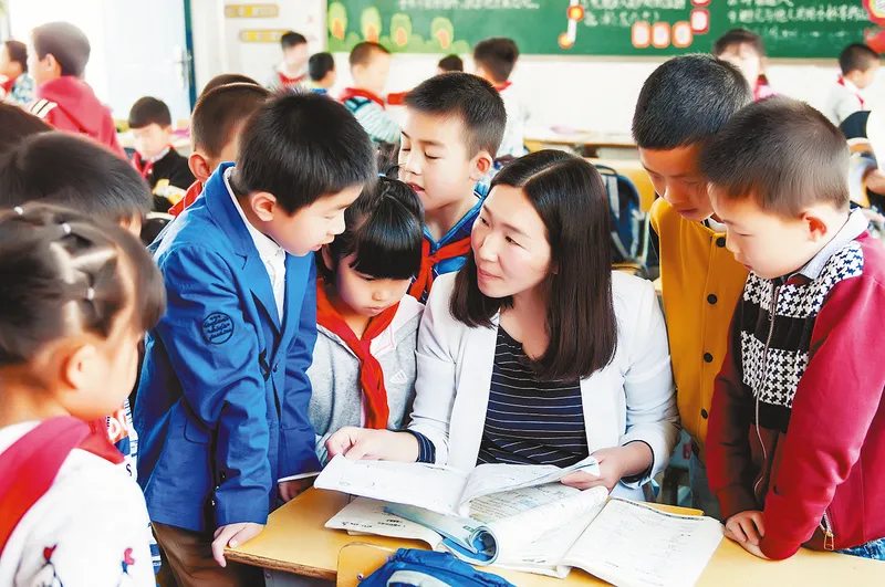 全國擬表彰！漢中這四位三尺講臺“筑夢人”，你認(rèn)識嗎？