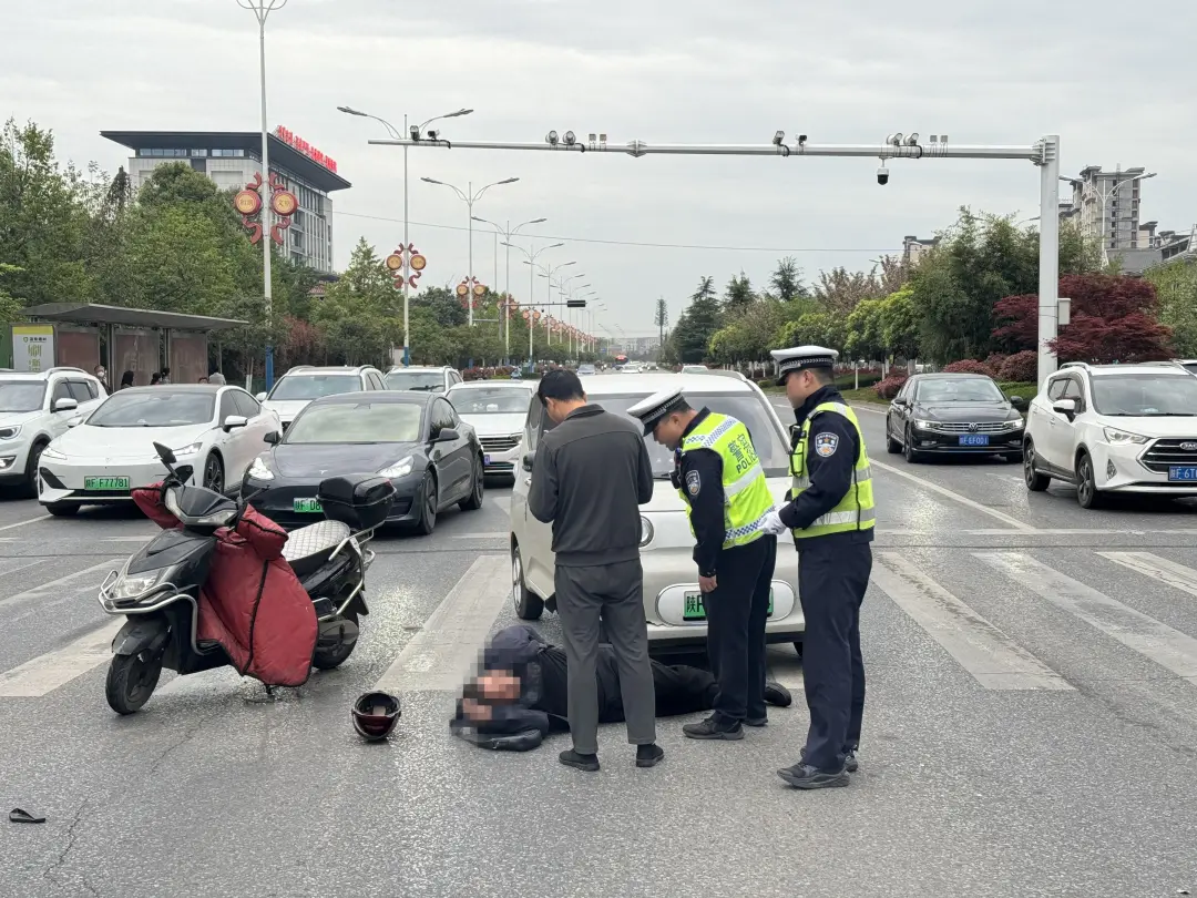 漢中警醫(yī)齊攜手，共同救助車禍人員