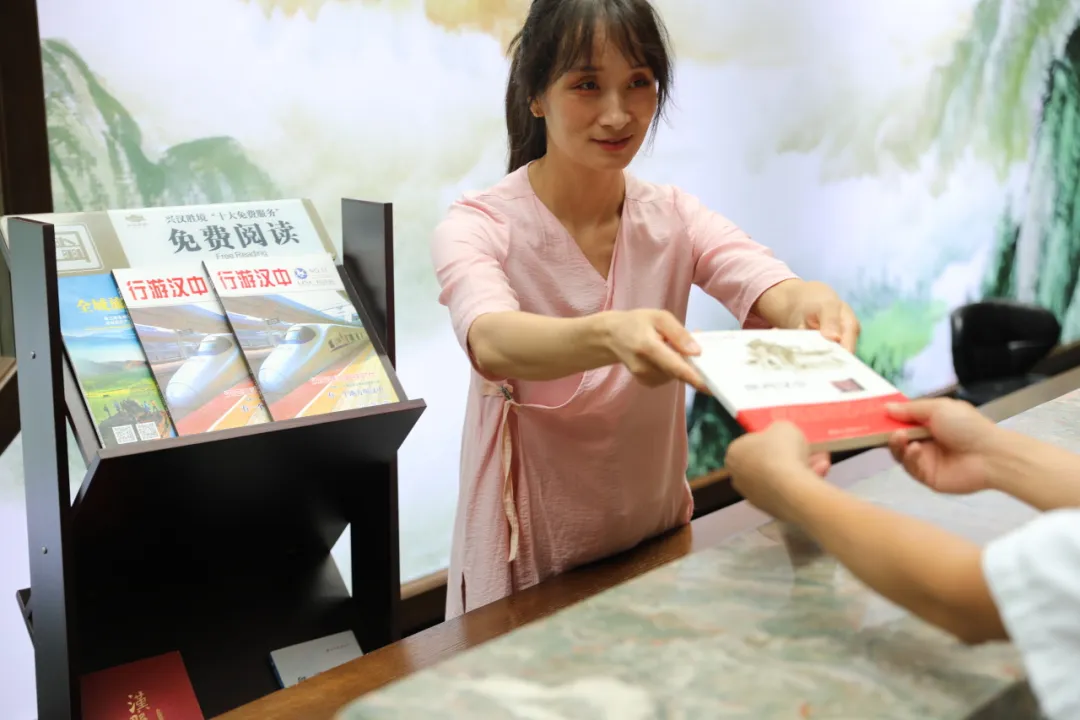 興漢勝境景區(qū)“十大免費(fèi)服務(wù)”大揭秘！薅到就是賺到！