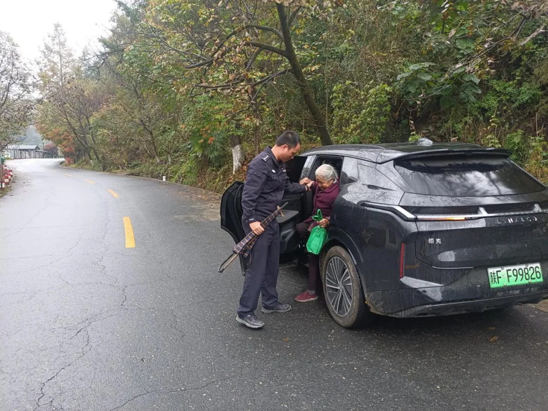 小事暖心護平安，失而復得笑開顏
