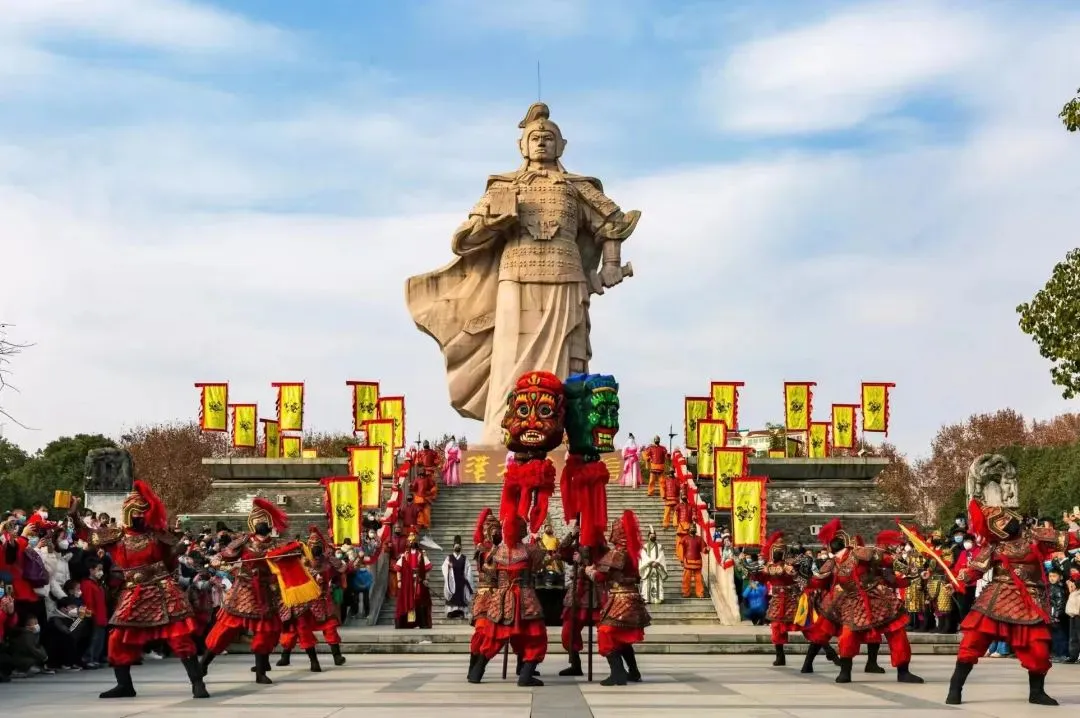 “五一”小長(zhǎng)假漢中車(chē)務(wù)段預(yù)計(jì)發(fā)送旅客35萬(wàn)人次