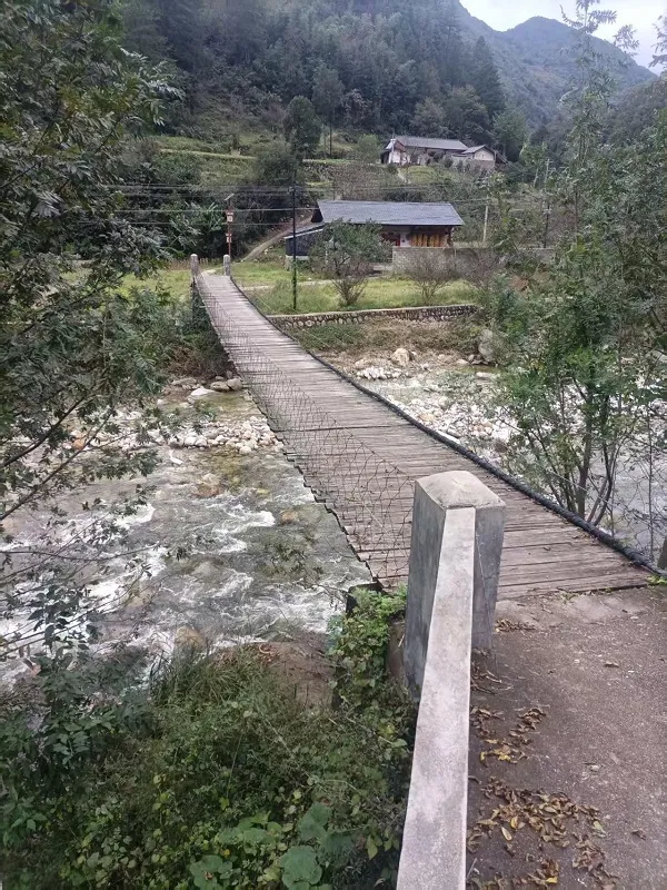 李振峰：秋行佛坪