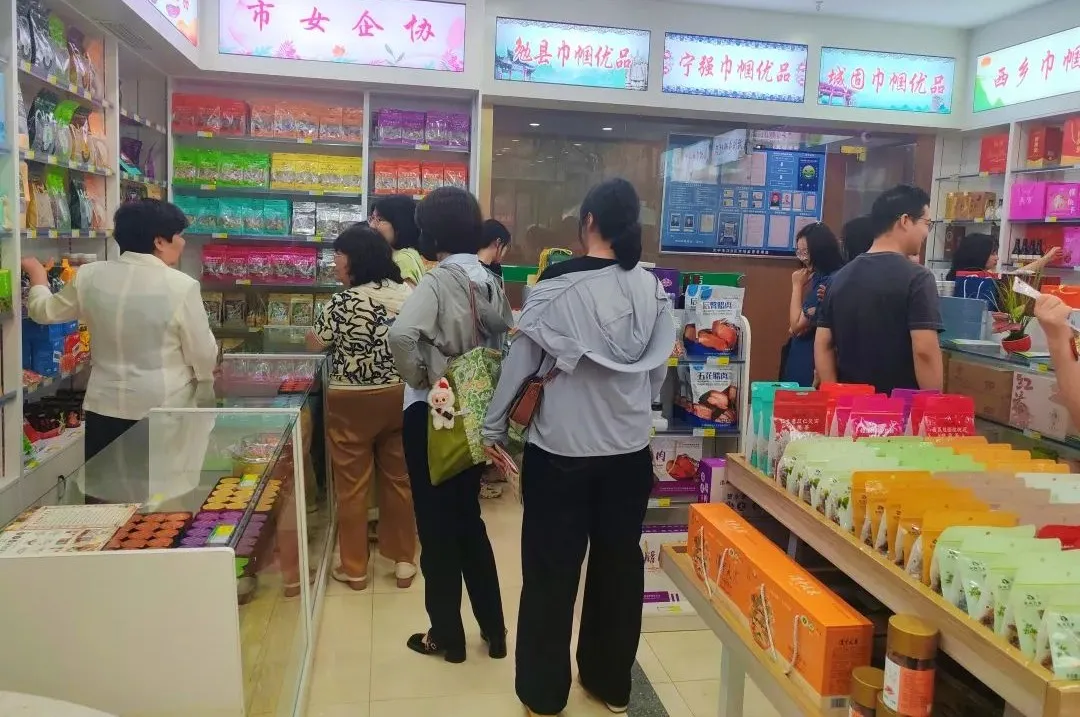 實地走訪、學習交流！“三新”及相關領域婦聯(lián)組織建設觀摩座談會召開