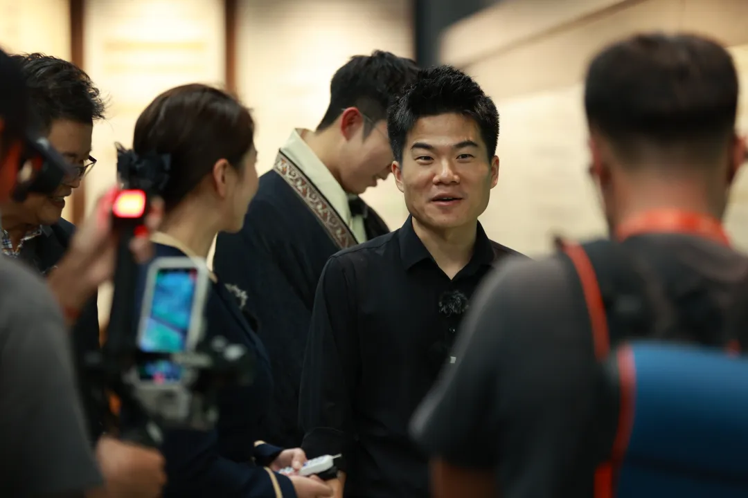 董宇輝漢中站2468萬(wàn)觀看！帶貨6600萬(wàn)！