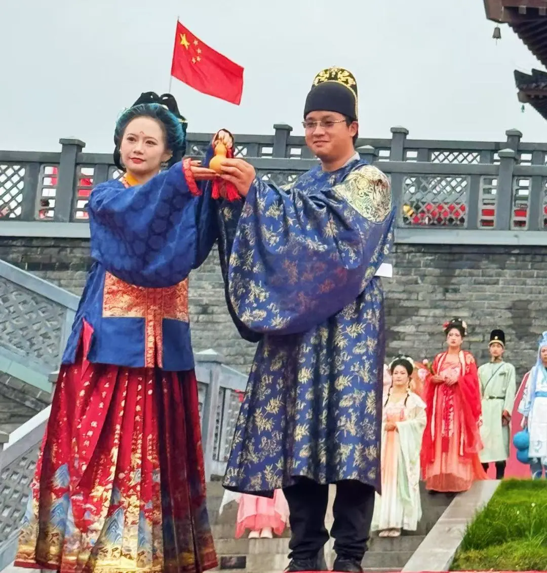 漢中漢服嘉年華活動(dòng)盛大啟幕！