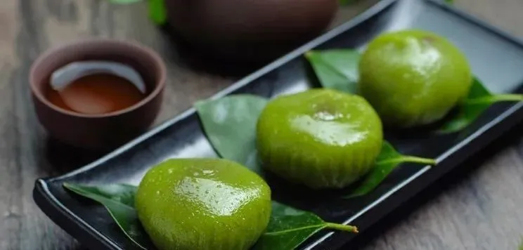 賞春花，吃春菜，把春天“吃進(jìn)肚子”