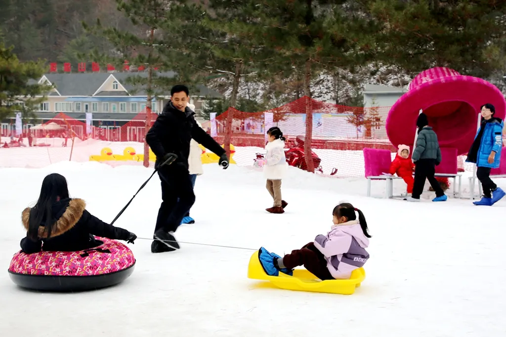 滑雪、戲雪、賞民俗！留壩景區(qū)“上才藝”