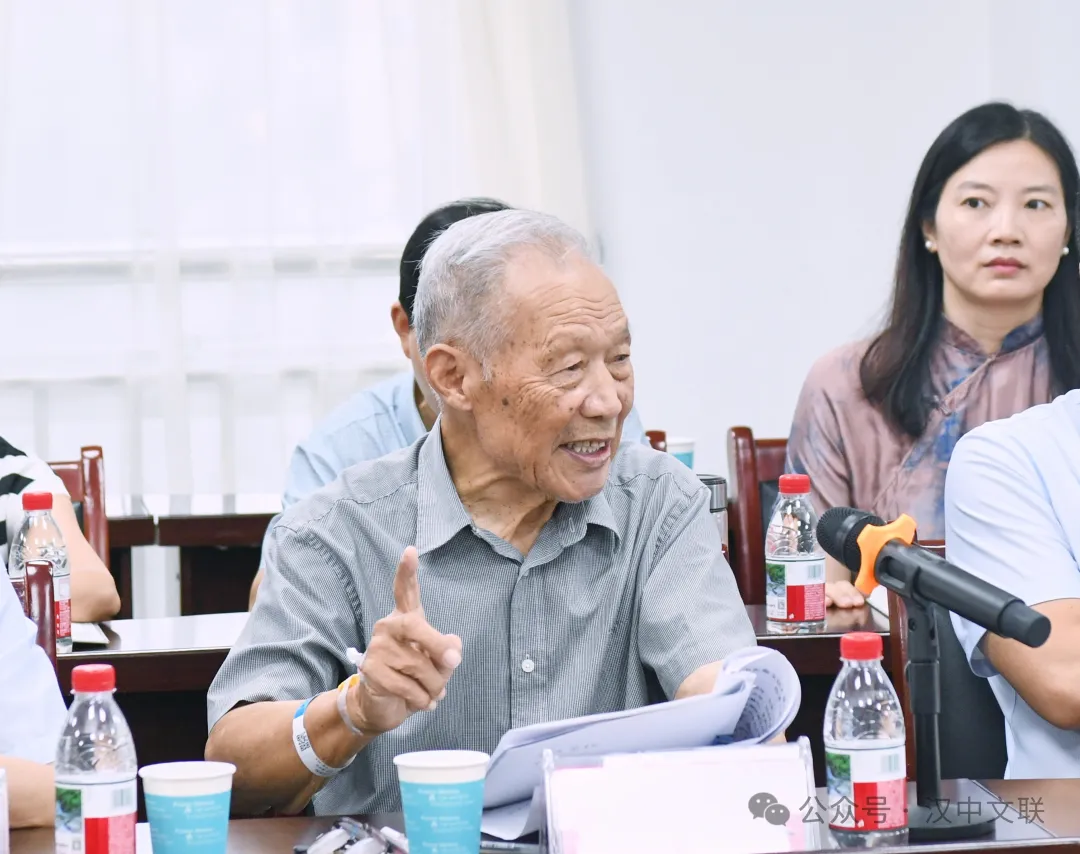 《漢中先秦文化》新書發(fā)布暨創(chuàng)作座談會(huì)成功舉辦