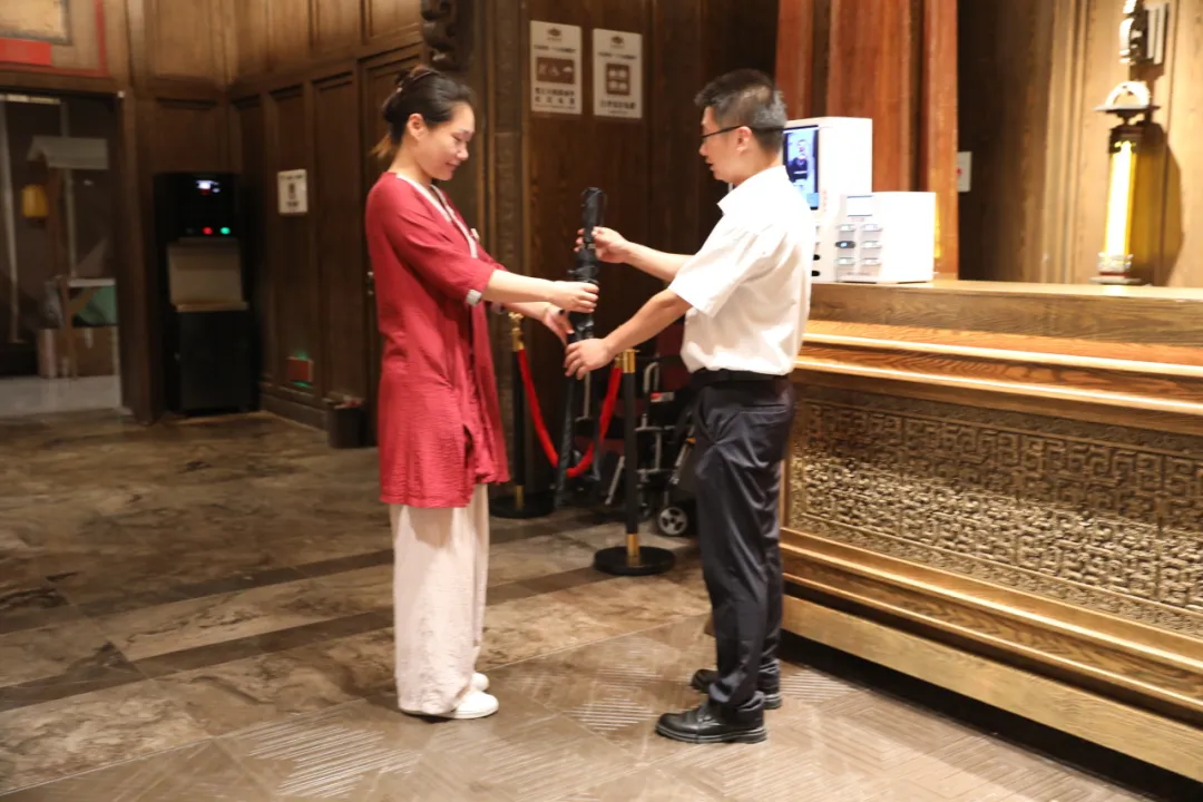 興漢勝境景區(qū)“十大免費(fèi)服務(wù)”大揭秘！薅到就是賺到！