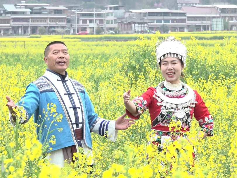2025年全國春季“村晚”示范展示暨陜南民歌實(shí)景劇《風(fēng)起巴山》首演圓滿落幕！