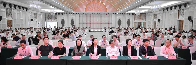 漢中市福建商會第六屆理(監(jiān))事會就職典禮暨商會成立二十年慶典活動圓滿舉行