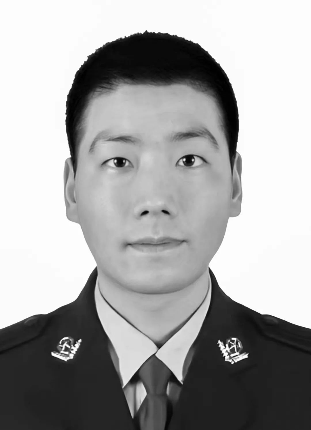 他用身體擋住了刺向群眾的尖刀 同事講述史禮海同志犧牲經(jīng)過(guò)