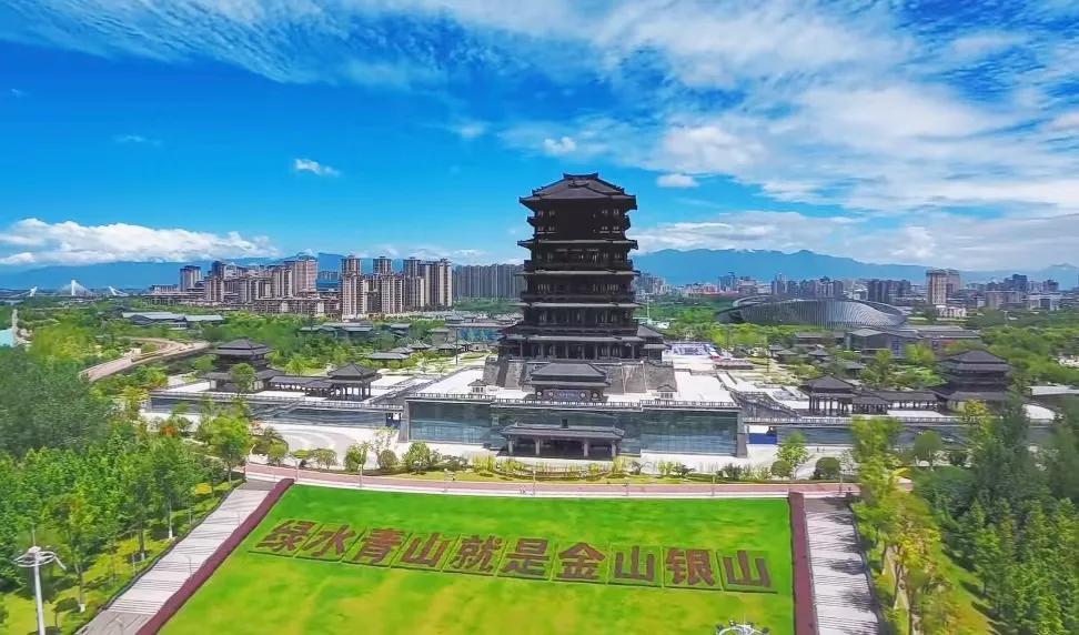漢臺：繪就藍天白云“底色” 提升市民“幸福指數(shù)”