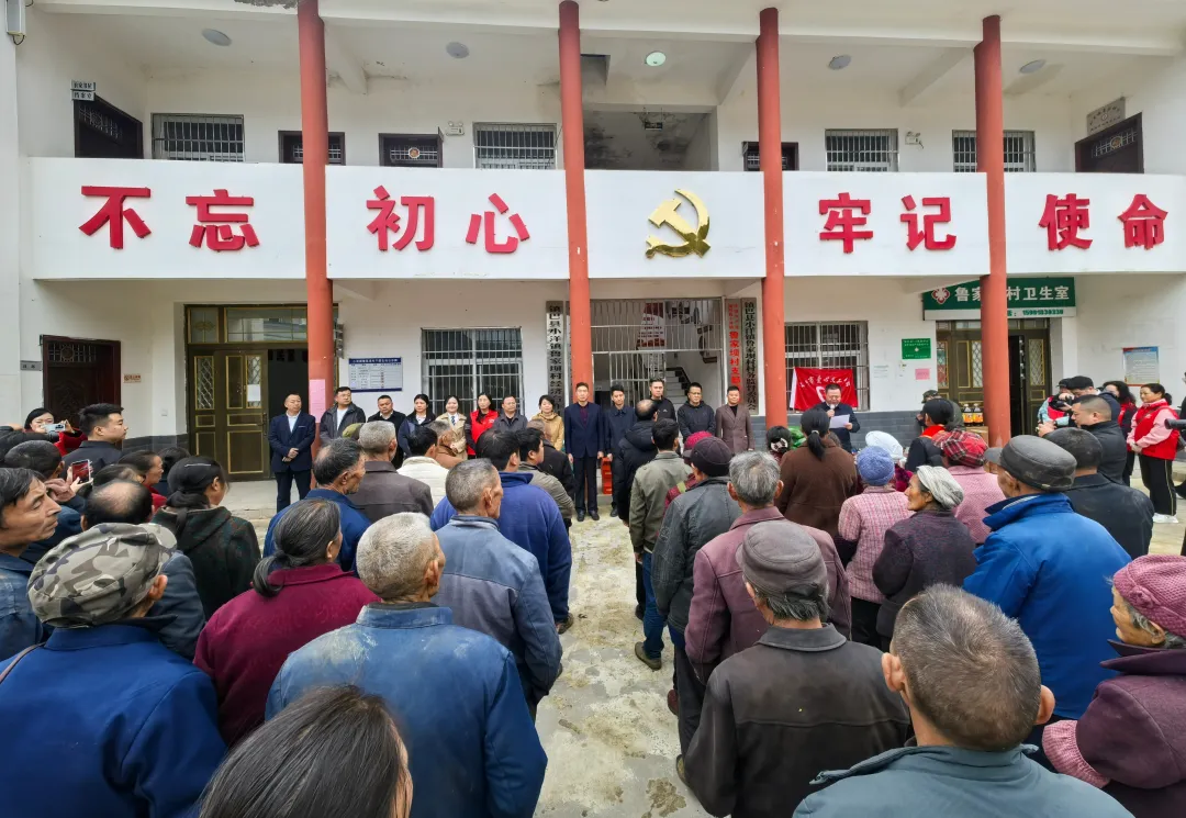 “‘漢’衛(wèi)溫暖·網(wǎng)絡公益我行動”活動成功舉辦