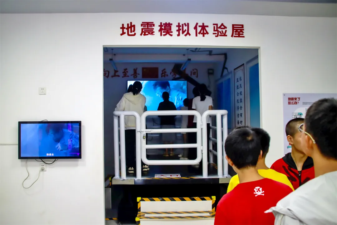一場特別的研學之旅——漢臺區(qū)開展“未老關愛”鄉(xiāng)村兒童暑期關愛志愿服務活動側記