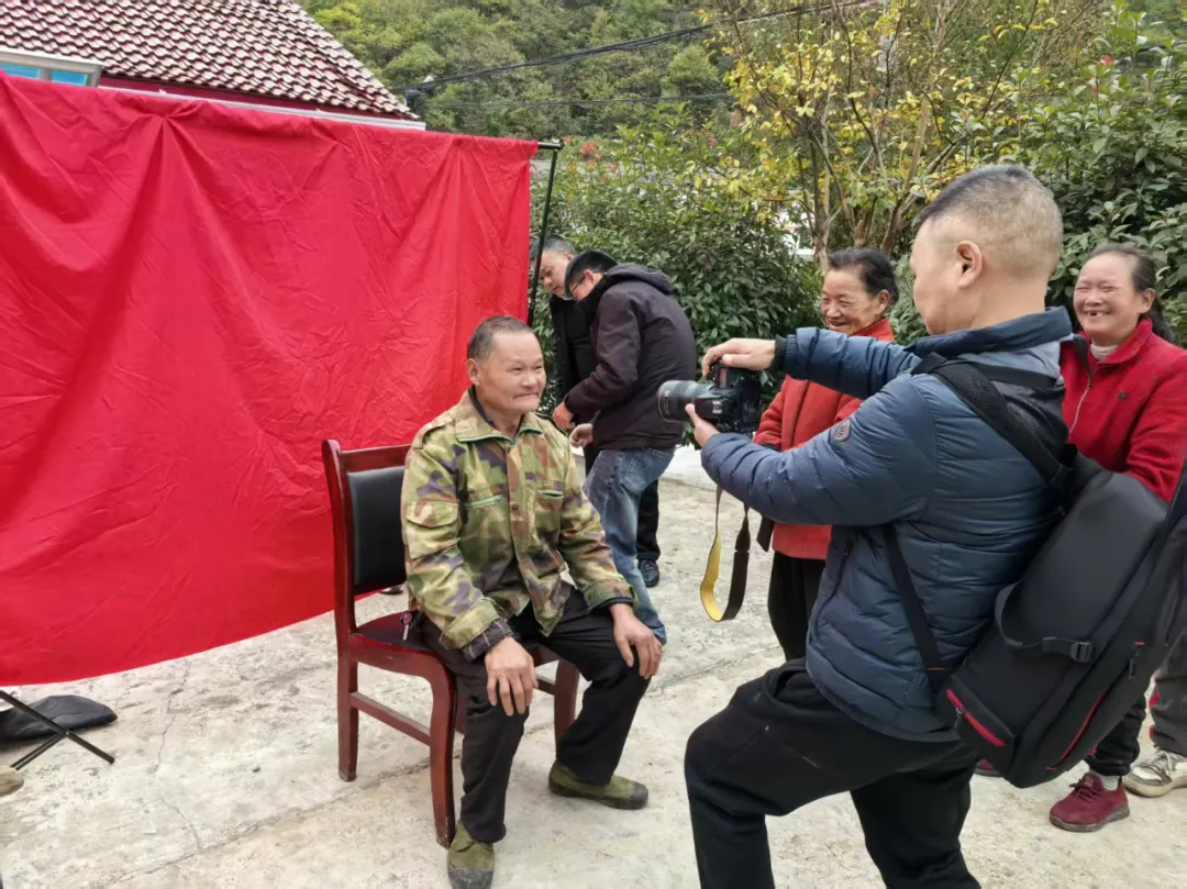 “‘漢’衛(wèi)溫暖·網(wǎng)絡公益我行動”活動成功舉辦